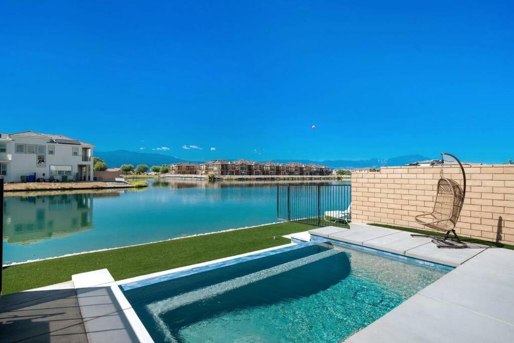 Tulum Inspired Home ~Lake Front ~ Pool~ 6 Bed~View Indio Exterior photo